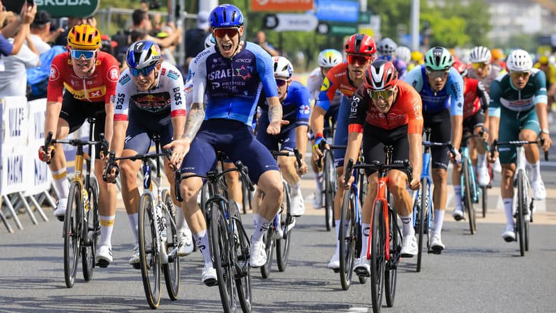 Jake Stewart Israel Premier Tech celebre sa victoire lors de la cinquieme etape du Criterium du Dauphine le 12 juin 2025 2096527