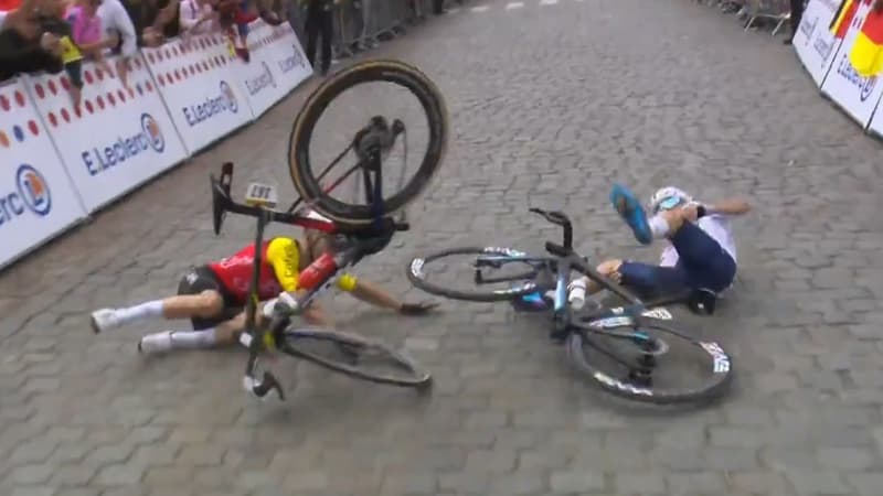Benjamin Thomas et Matteo Vercher chutent lors de la 1ere etape du Tour de France le 5 juillet 2025 2107578