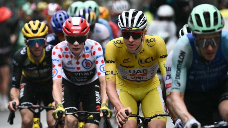 Jonas Vingegaard derriere Tadej Pogacar lors de la 19e etape du Tour de France 25 juillet 2025 2115841