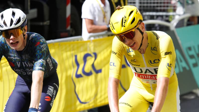 Jonas Vingegaard et Tadej Pogacar lors de l etape du Lioran sur le Tour de France le 10 juillet 2024 2105274