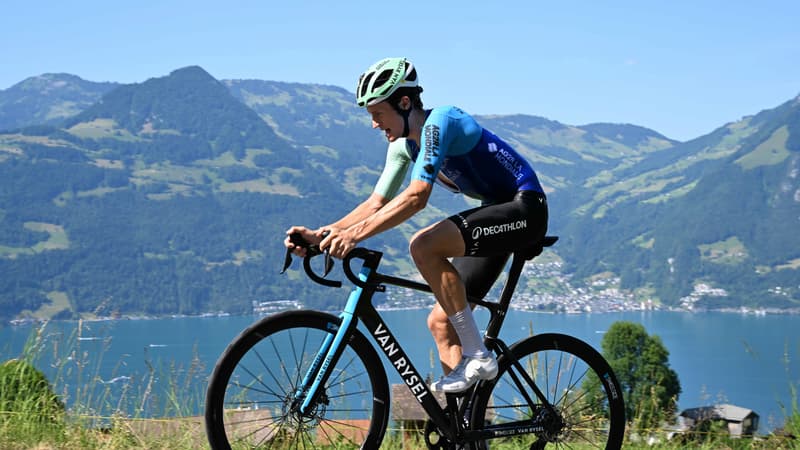 Le grimpeur de Decathlon AG2R La Mondiale Felix Gall sur le Tour de Suisse 2025 2105218