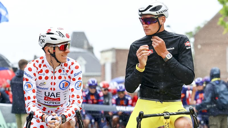 Tadej Pogacar et Mathieu van der Poel avant le depart de la troisieme etape du Tour de France le 7 juillet 2025 2108305