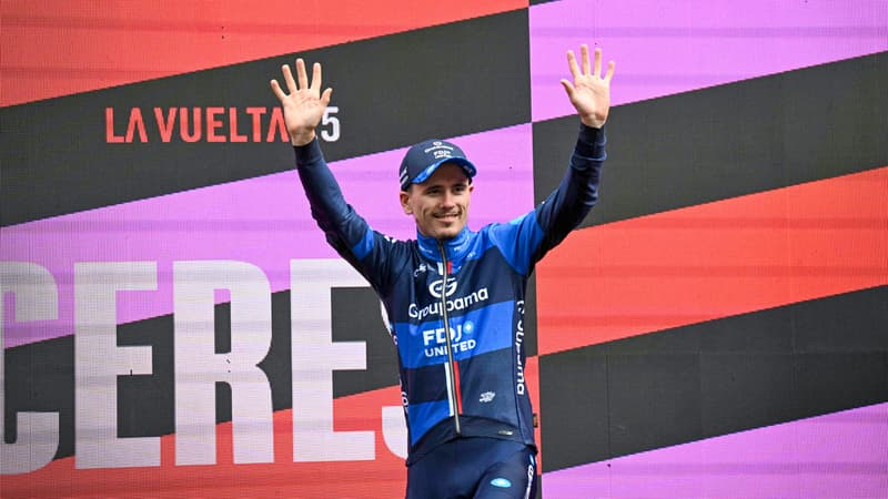 David Gaudu pendant le protocole sur la Vuelta le 25 aout 2025 2127340