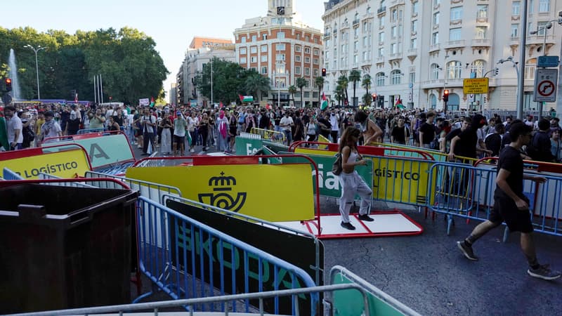 Des manifestants pro Palestine sur la Vuelta le 14 septembre 2025 2138258