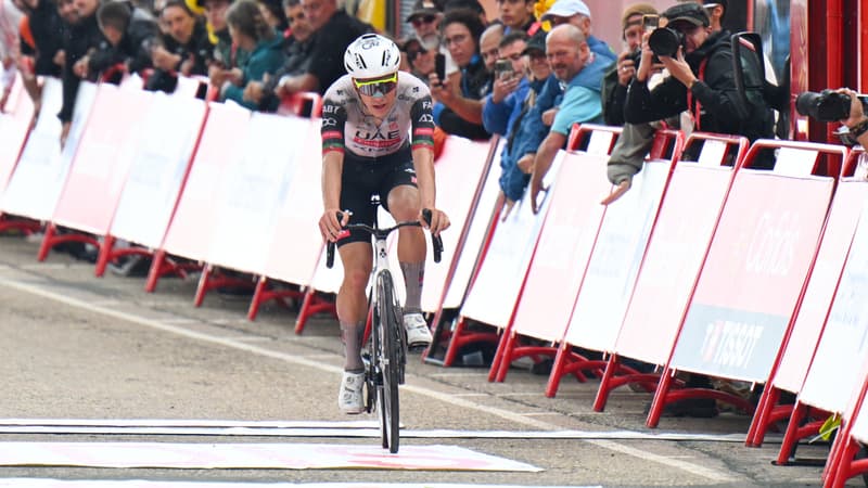 Joao Almeida a l arrivee de la 9e etape de la Vuelta le 31 aout 2025 2130763