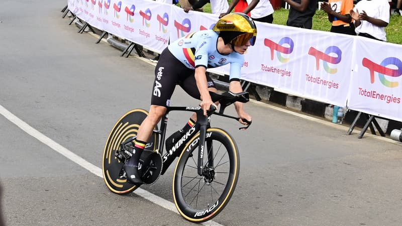 Remco Evenepoel lors du contre la montre des Championnats du monde le 21 septembre 2025 a Kigali Rwanda 2147353