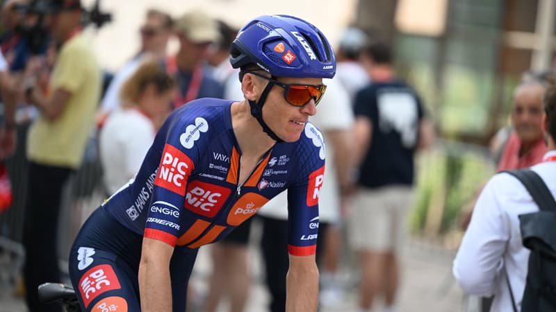 Romain Bardet lors du Criterium du Dauphine en juin 2025 2096791