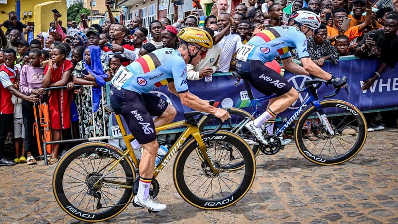 Remco Evenepoel lors de la course en ligne des championnats du monde de cyclisme le 28 septembre 2025 2145848