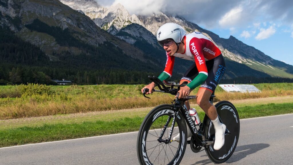 Joao Almeida en course